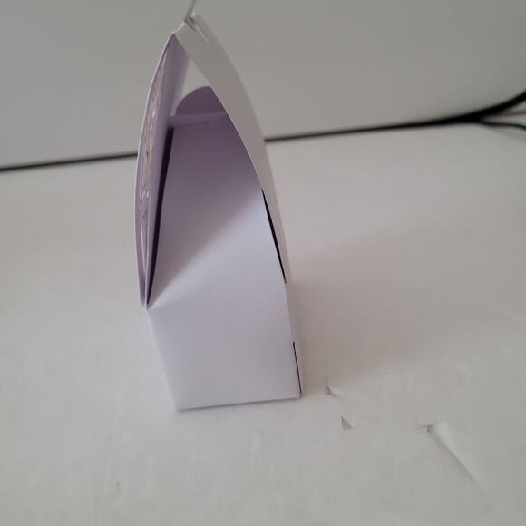 50 White & Gold Castle Laser Cut Wedding Favor Boxes Assembled - Picture 4 of 11